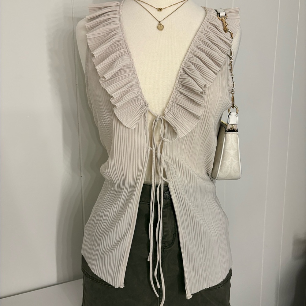 Olive green a&f skirt